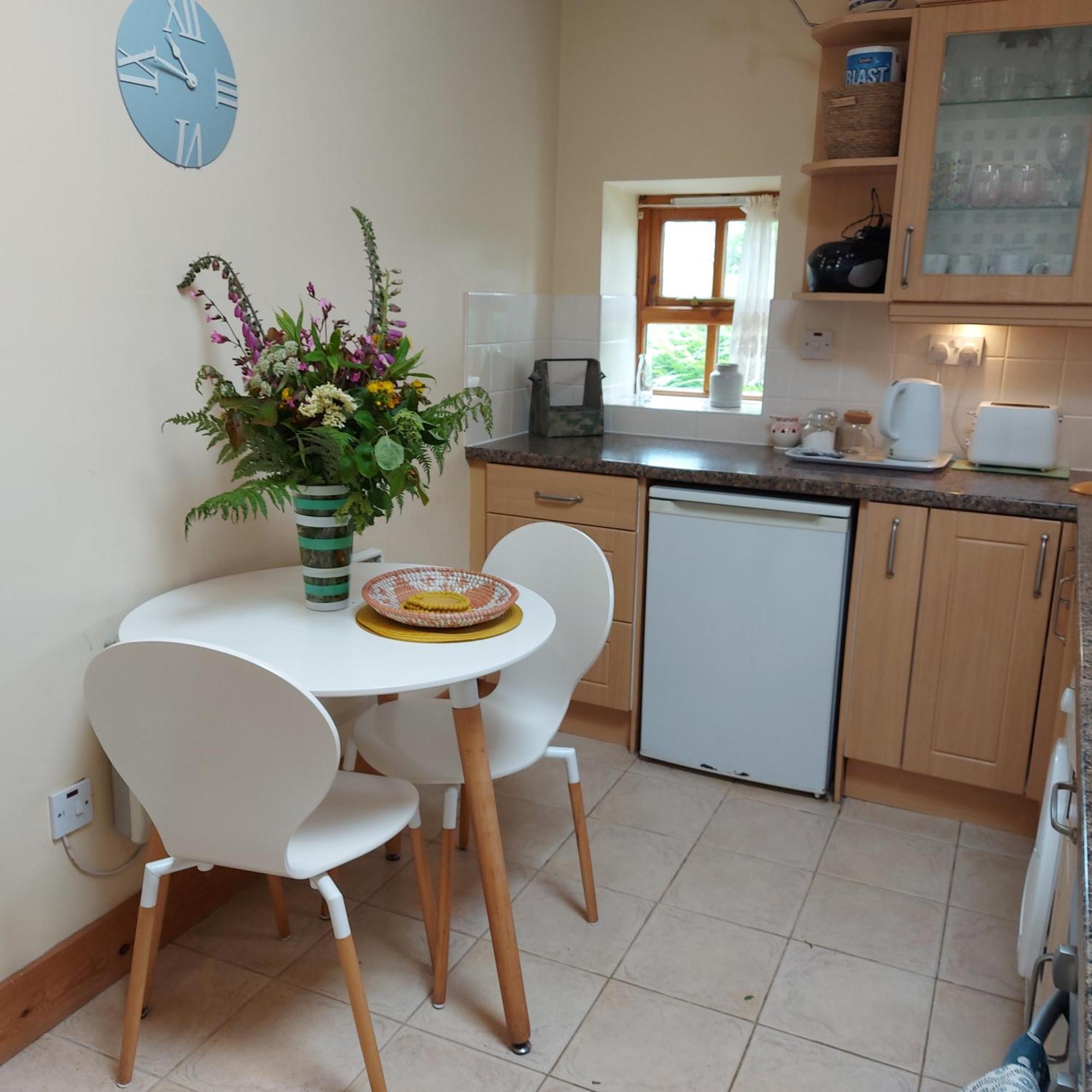 Kitts Redruth, King Size Bed, Woodburner Redruth